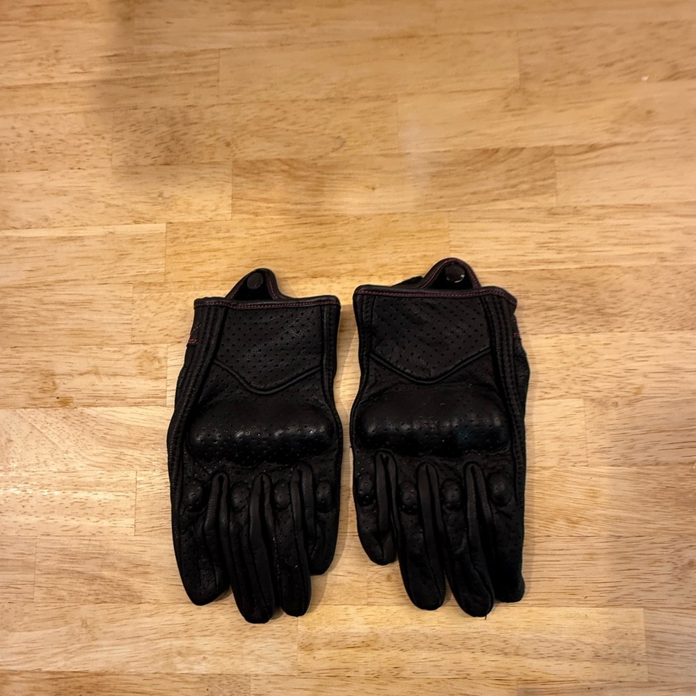 Black and Pink SuperBike Motorcycle Gloves